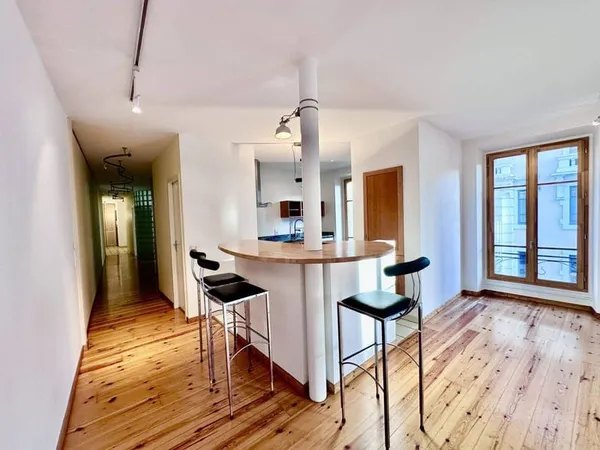 Appartement 3 pièces 109 m²