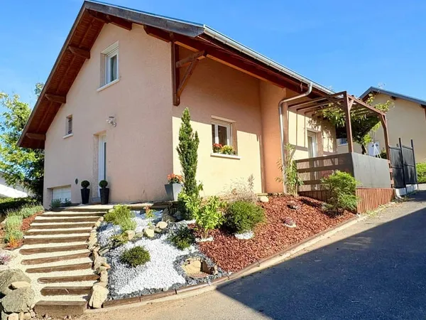 Maison 5 pièces 90 m²
