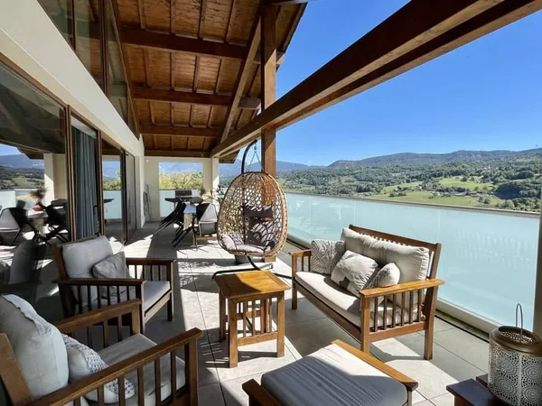 Maison 5 pièces 160 m²