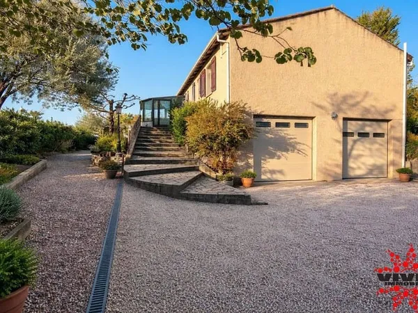 Maison 6 pièces 155 m²