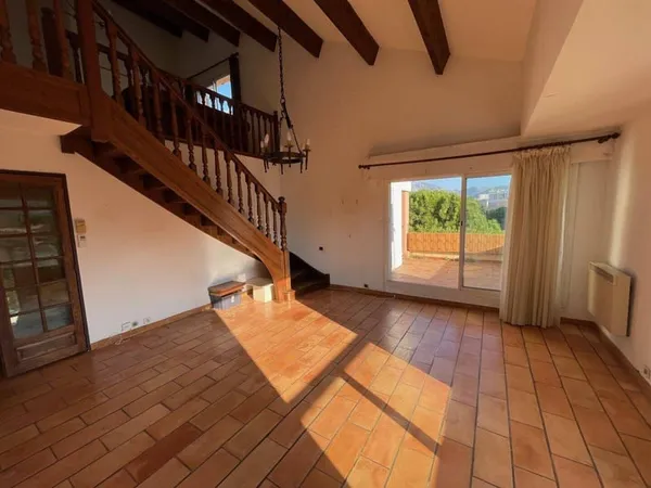 Duplex 5 pièces 121 m²