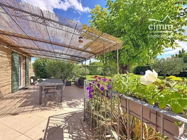 Maison 5 pièces 165 m²