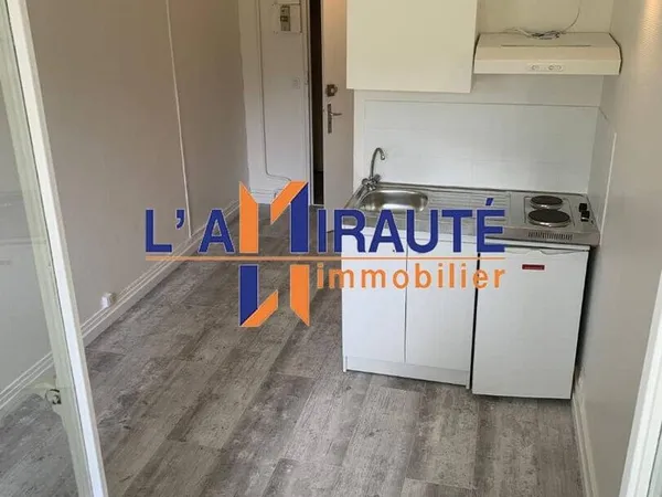 Appartement 1 pièce 14 m²