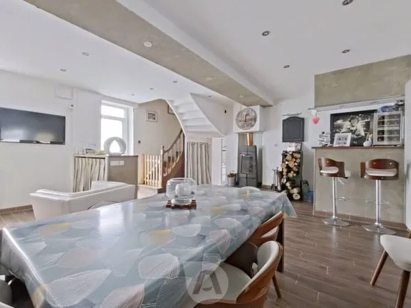 Maison 5 pièces 107 m²