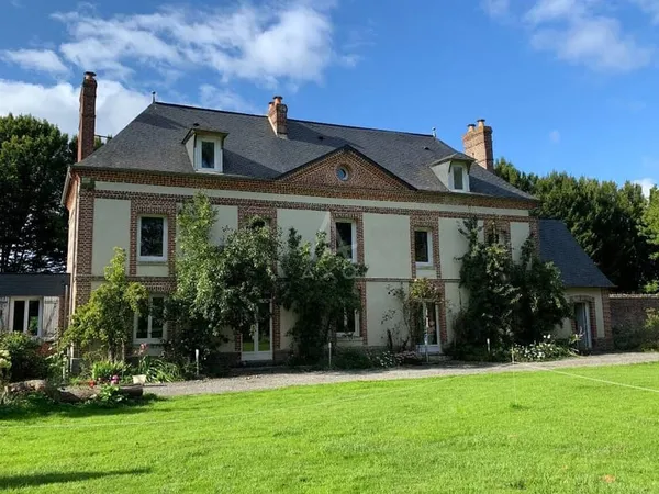 Demeure 7 pièces 250 m²