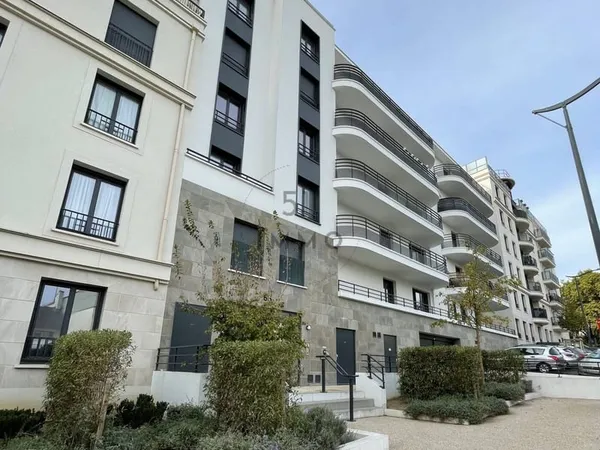 Parking 12 m²