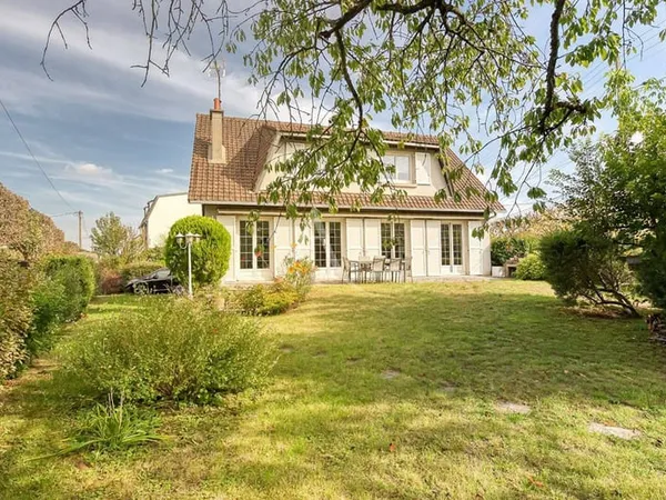 Maison 7 pièces 163 m²