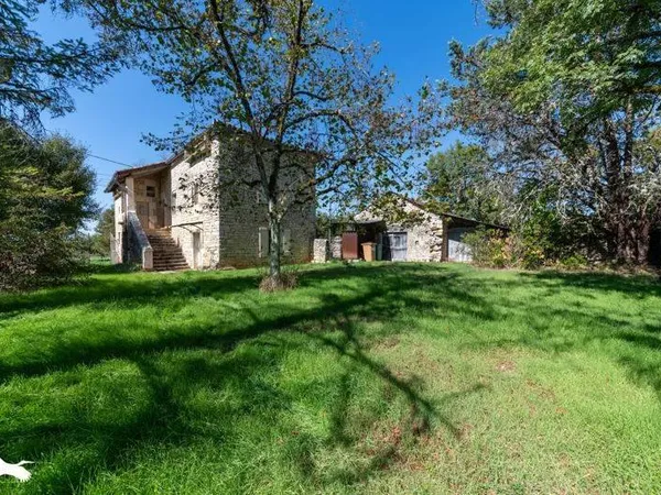Maison 4 pièces 84 m²