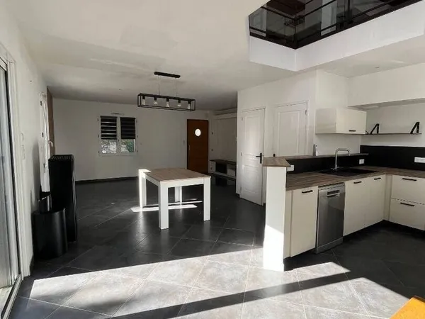 Maison 5 pièces 110 m²