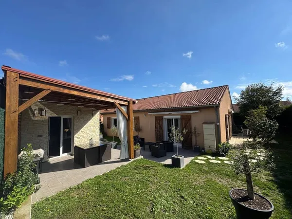 Maison 7 pièces 134 m²