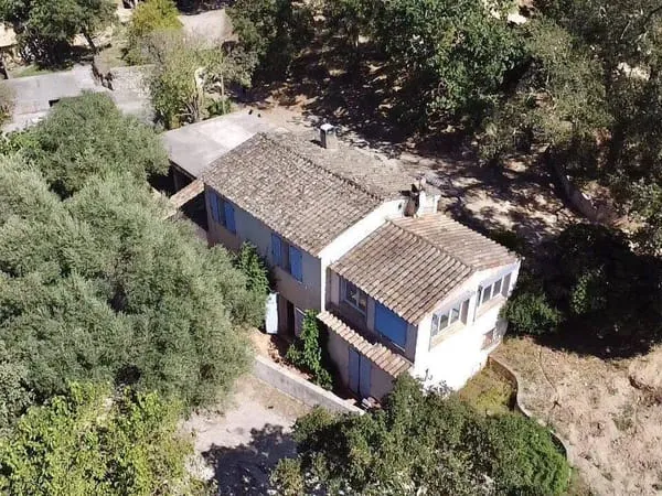 Maison 6 pièces 200 m²