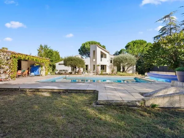 Maison 6 pièces 187 m²