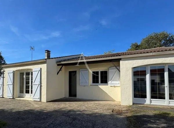 Maison de plain-pied 7 pièces 129 m²