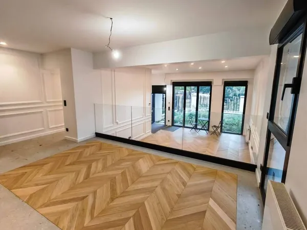Maison 5 pièces 151 m²