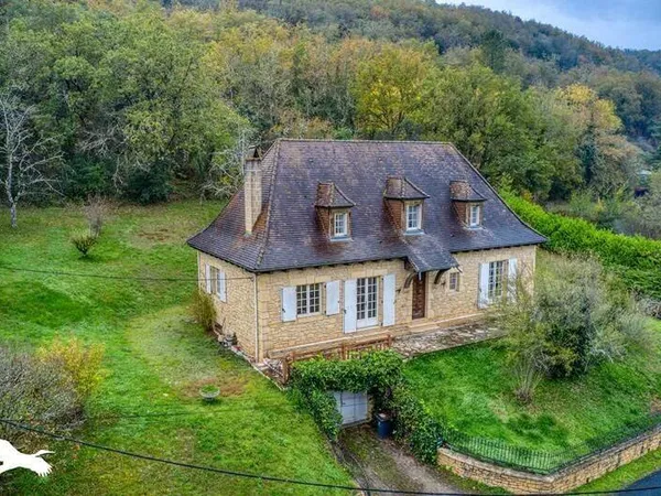 Maison 4 pièces 147 m²