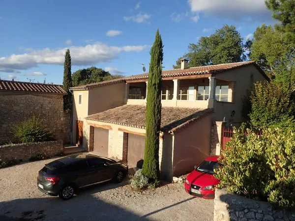 Maison 3 pièces 102 m²