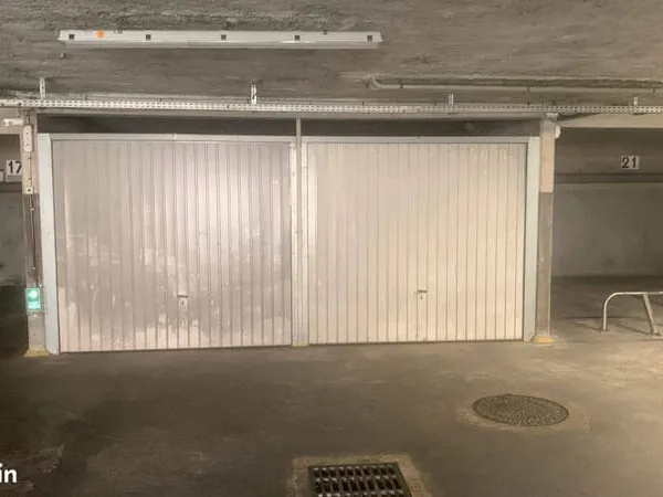 Parking 24 m²