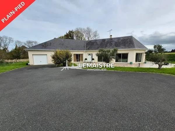 Maison de plain-pied 6 pièces 190 m²