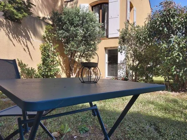 Studio 1 pièce 24 m²