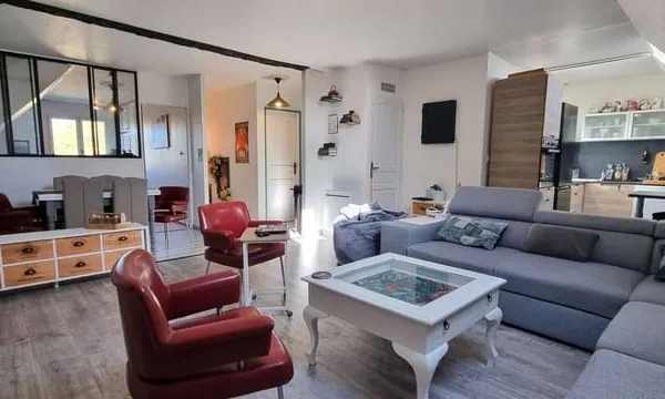 Triplex 6 pièces 110 m²