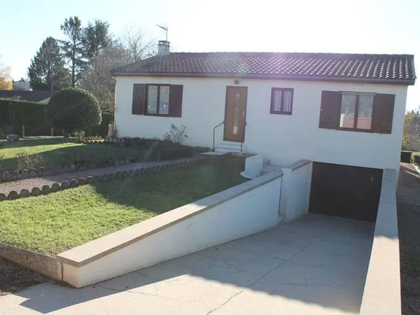 Maison de plain-pied 5 pièces 84 m²