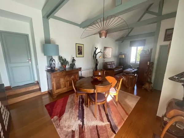 Appartement 4 pièces 95 m²