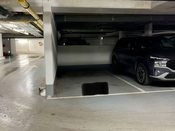 Parking 13 m²