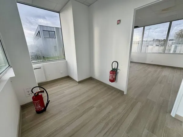 Bureaux 54 m²