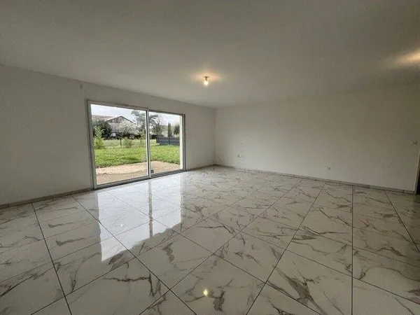 Maison de plain-pied 6 pièces 129 m²