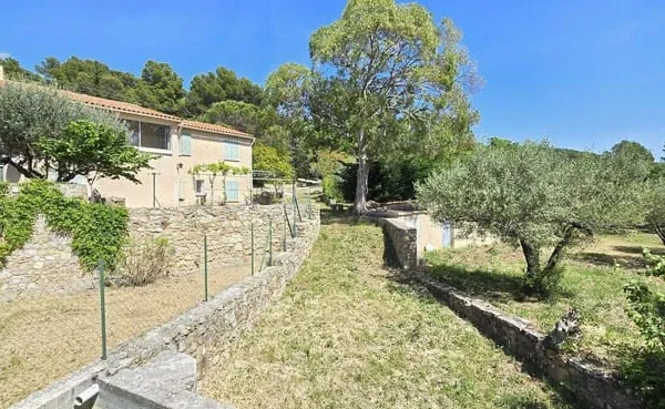 Villa 6 pièces 153 m²