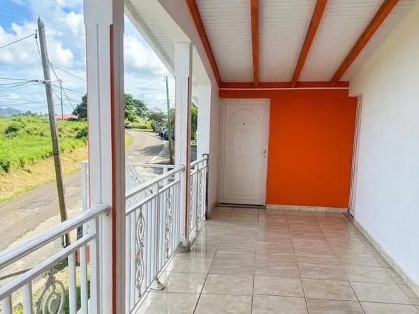 Maison 3 pièces 87 m²