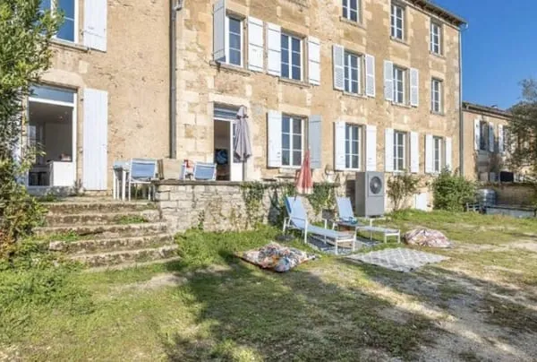 Maison de ville 6 pièces 230 m²