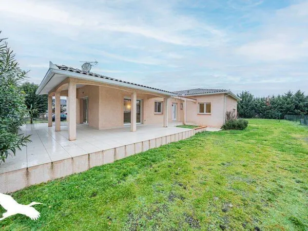 Maison de plain-pied 4 pièces 154 m²