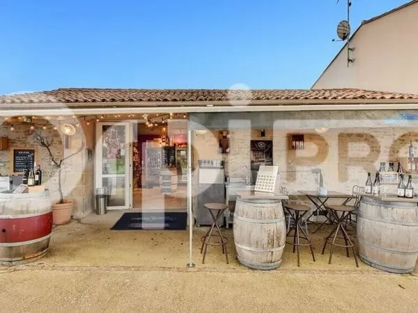 Local commercial 50 m²