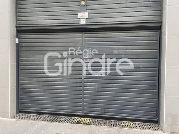 Parking 12 m²