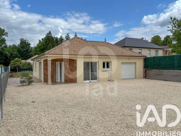 Maison de plain-pied 5 pièces 104 m²