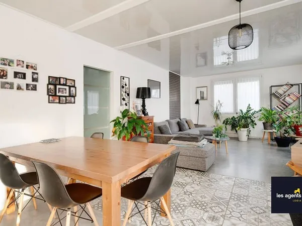 Maison 6 pièces 120 m²