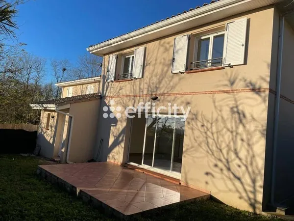 Maison 6 pièces 126 m²