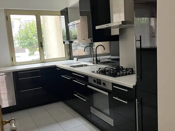 Appartement 4 pièces 85 m²