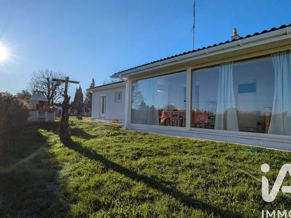 Maison de plain-pied 5 pièces 109 m²