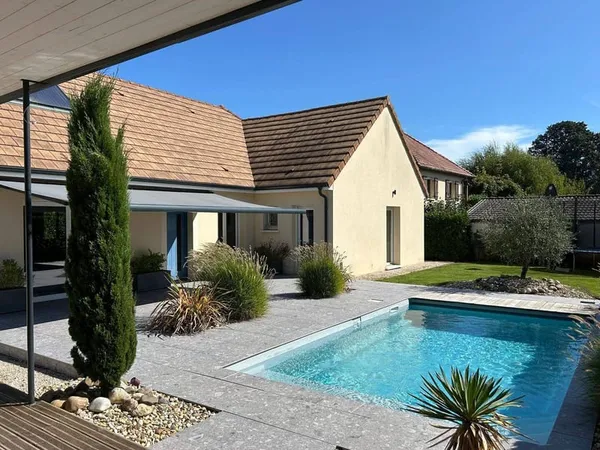 Maison 6 pièces 177 m²
