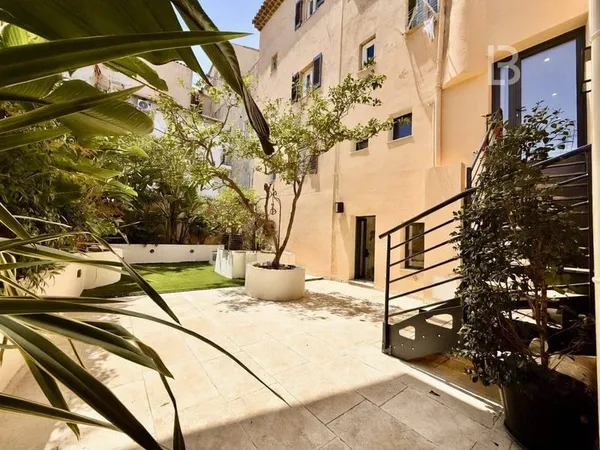 Duplex 5 pièces 108 m²