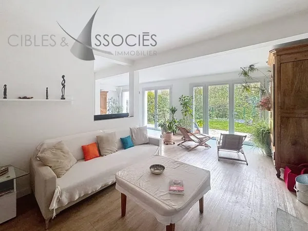 Maison 7 pièces 174 m²