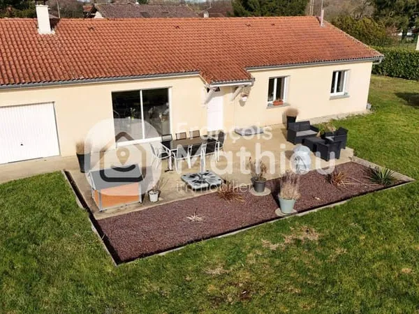 Maison de plain-pied 5 pièces 125 m²