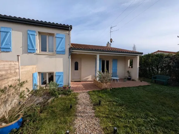 Maison 9 pièces 130 m²