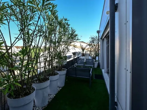Appartement 5 pièces 199 m²