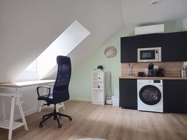 Studio 1 pièce 19 m²