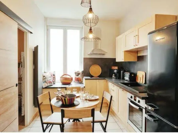 Studio 1 pièce 38 m² 