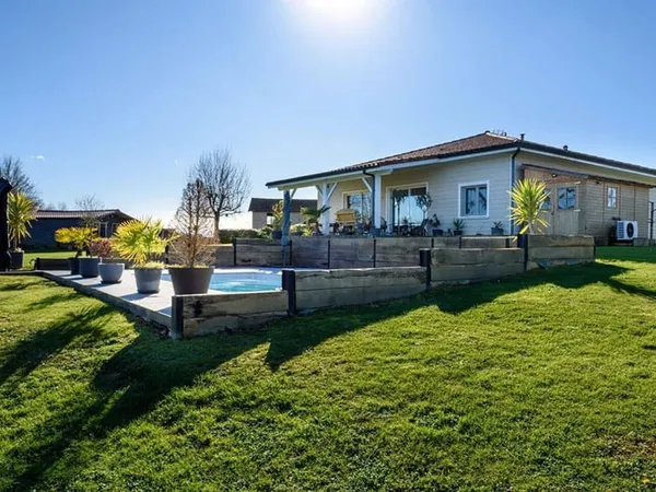 Maison 5 pièces 145 m² 