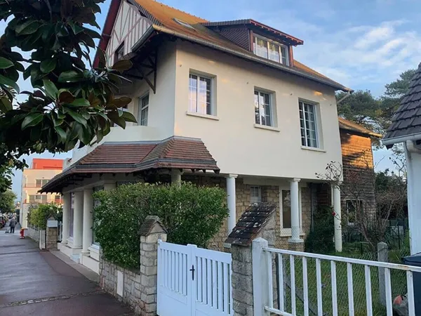 Maison 15 pièces 156 m² 